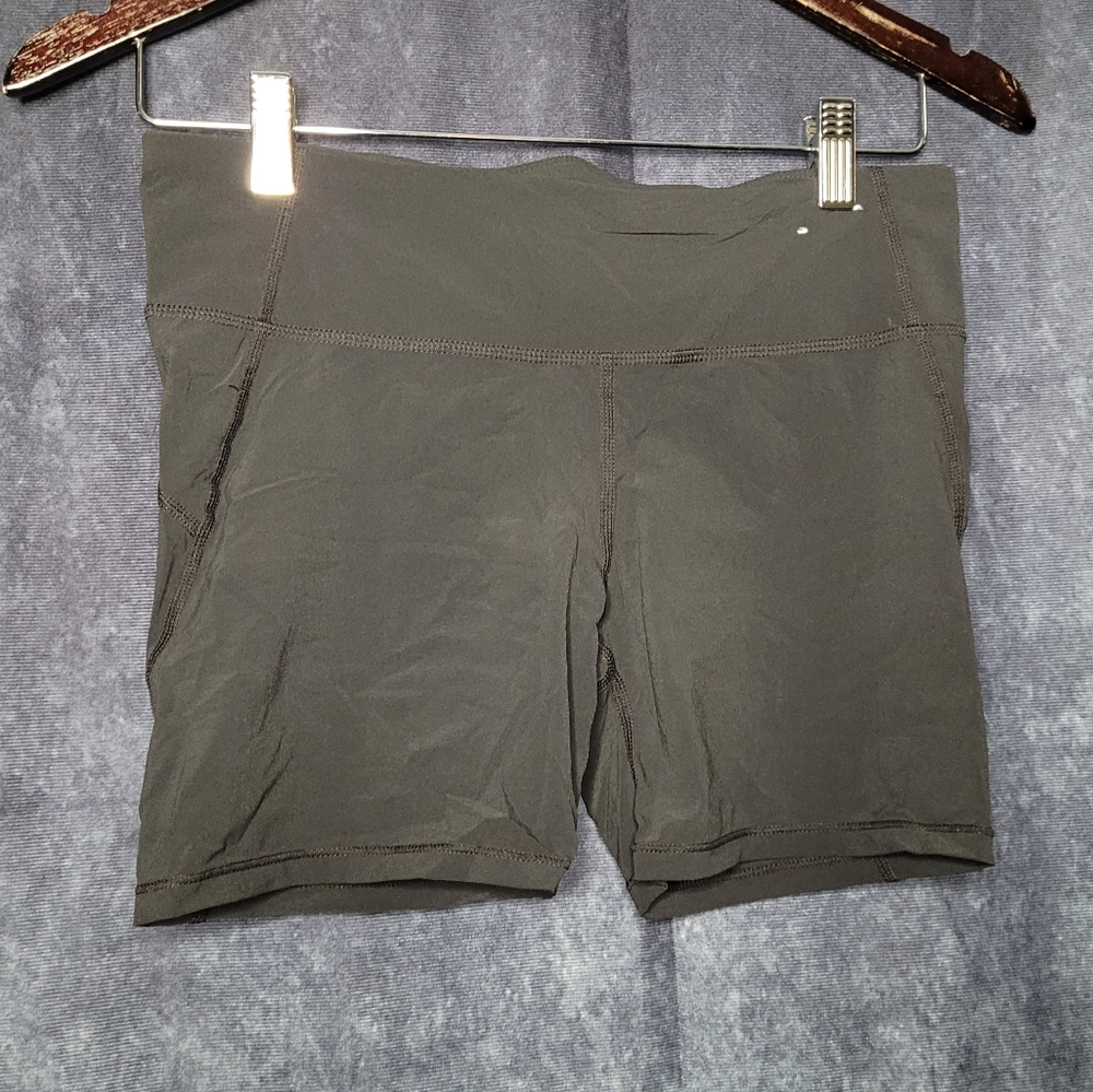 ✨️3/$25✨️ GAP Women's Black Bike Shorts